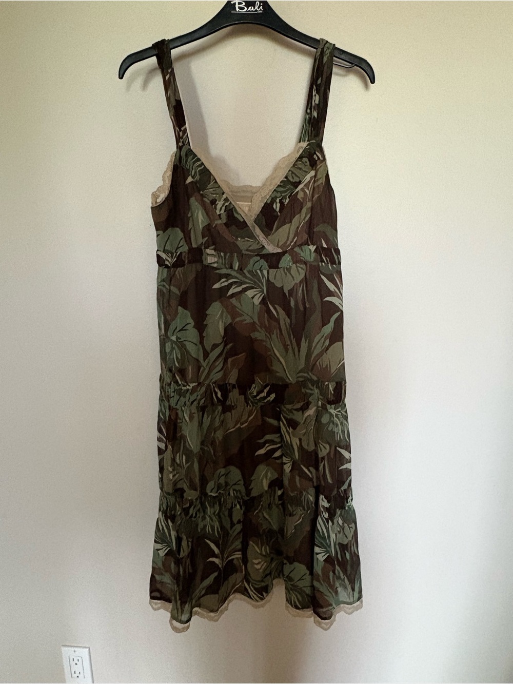 Michael Kors 100% Silk camouflage Olive & Cream Floral dress